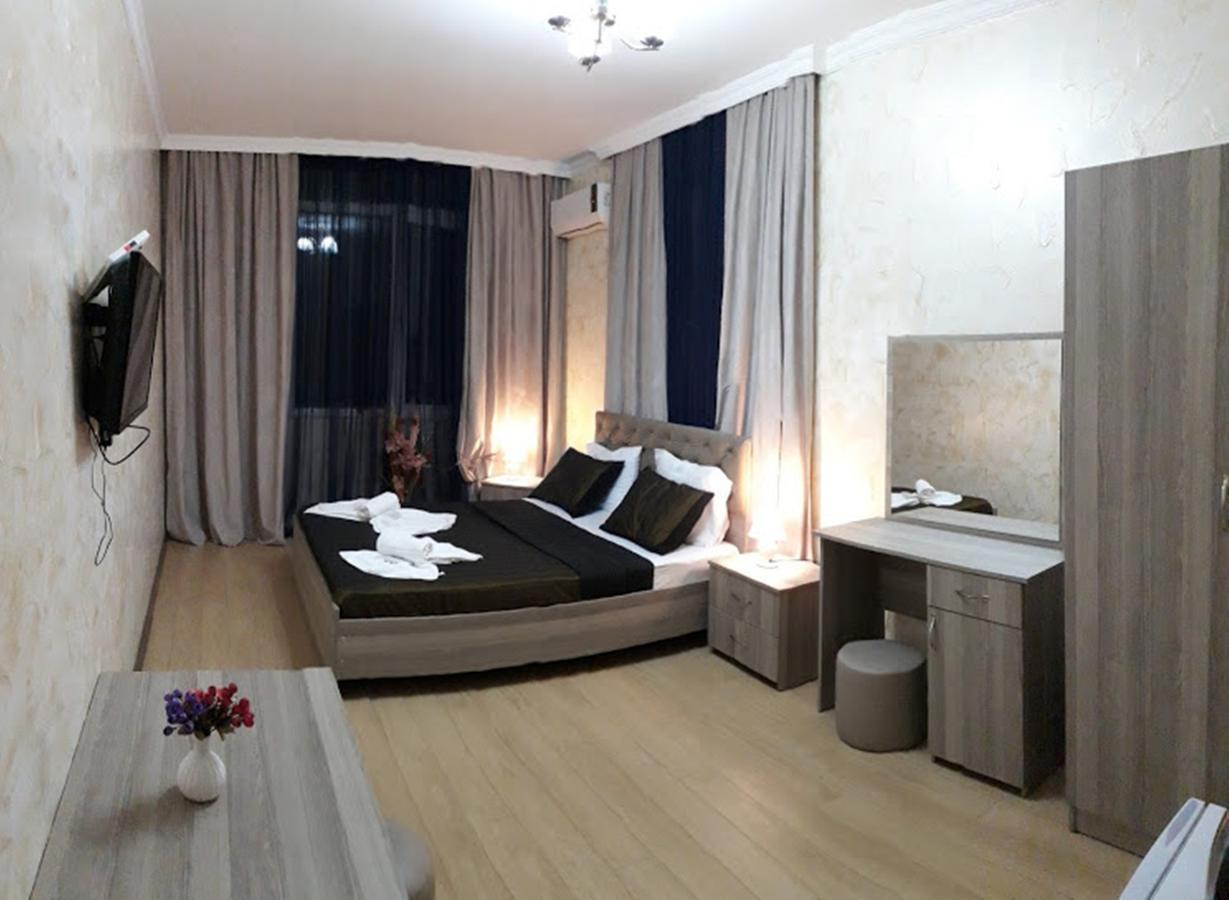 Penthouse Hotel Батуми Екстериор снимка