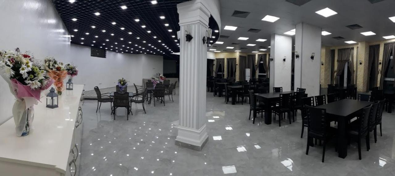 Penthouse Hotel Батуми Екстериор снимка